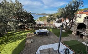 Beautiful Apartment In Primosten With Wifi